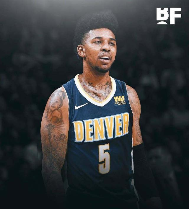 英超青训球员炫耀贩毒被判3年，同伙持枪获刑10年（英超青训球员因炫耀贩毒获刑3年，持枪同伙被判10年）