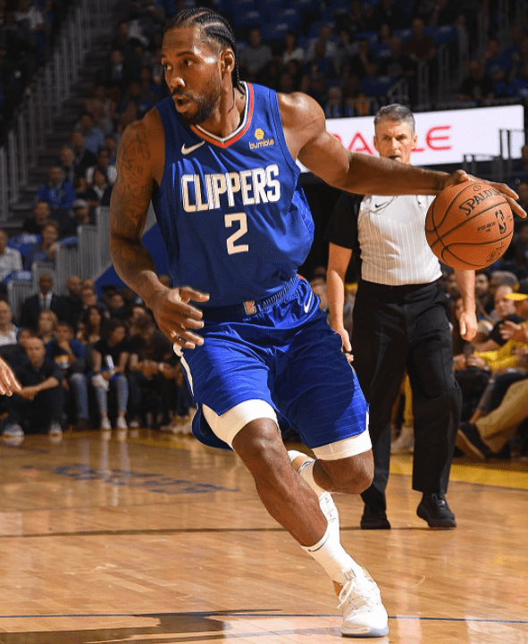 都体：森林和维拉有意卡斯特罗，博洛尼亚可能要价4000-5000万（都体：维拉与诺丁汉森林看中卡斯特罗，博洛尼亚要价在4000万至5000万之间）