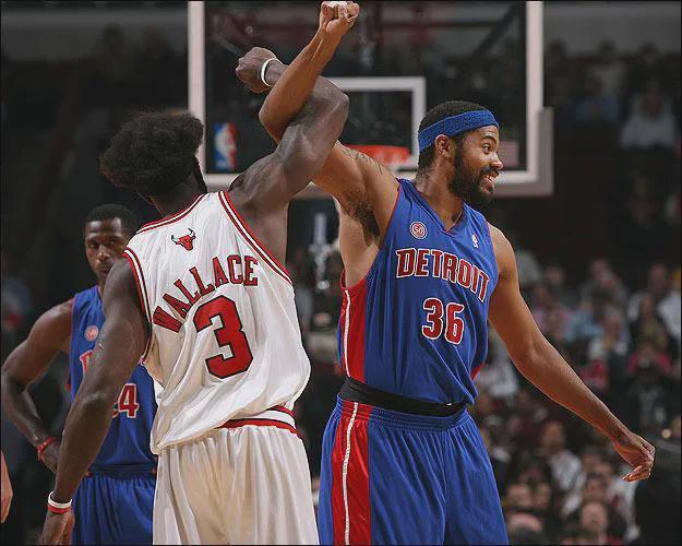 阿斯：弗里克圣诞节给巴萨放一个星期假，12月29日归队训练（阿斯报：弗里克圣诞期间为巴萨放假一周，球队12月29日恢复训练）