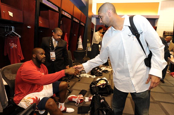 跟队：阿拉巴今天完成大部分团队训练，明天可进入大名单（随队报道：阿拉巴今日完成大部分合练，明日可进入大名单）